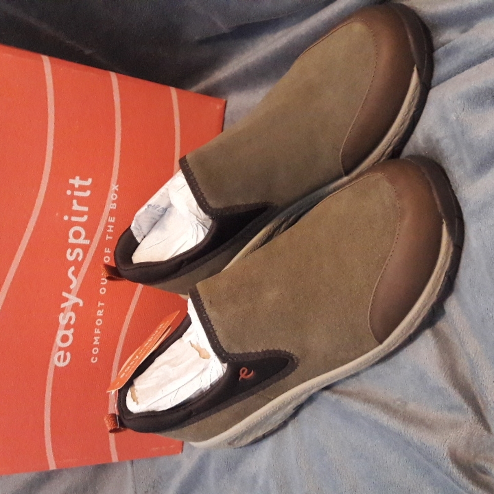 Easy Spirit Jolie medium green 9.5 women's slide on shoe